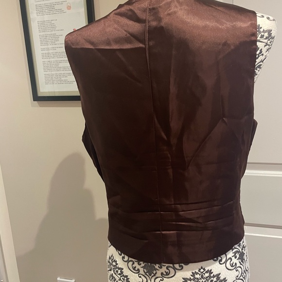 New York and Company vest - Picture 3 of 4